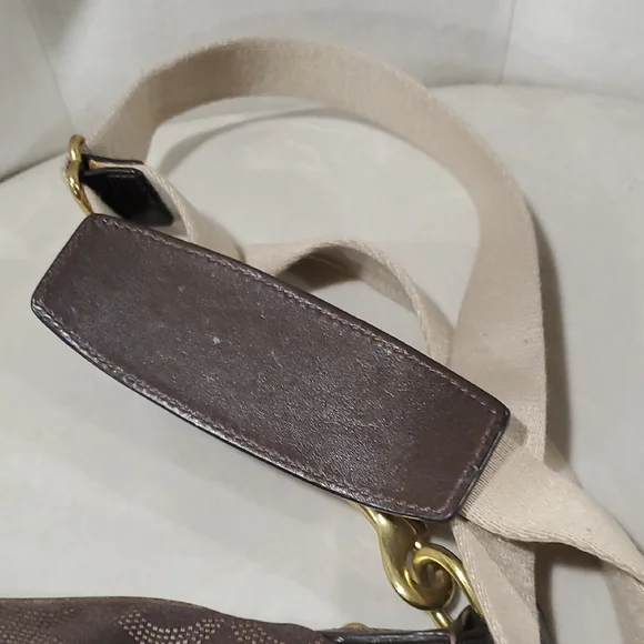 Coach Madison Chocolate Brown Signature Messenger Crossbody Bag - Picture 6 of 10